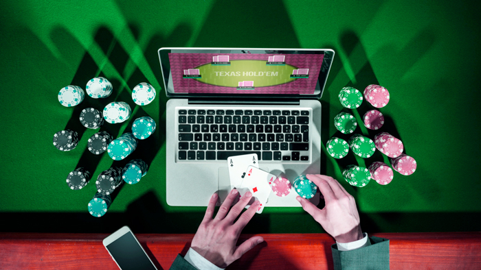 How to Play Poker Online with Friends for Free or Real Money ♤