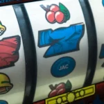 Progressive Jackpots vs High RTP Slots