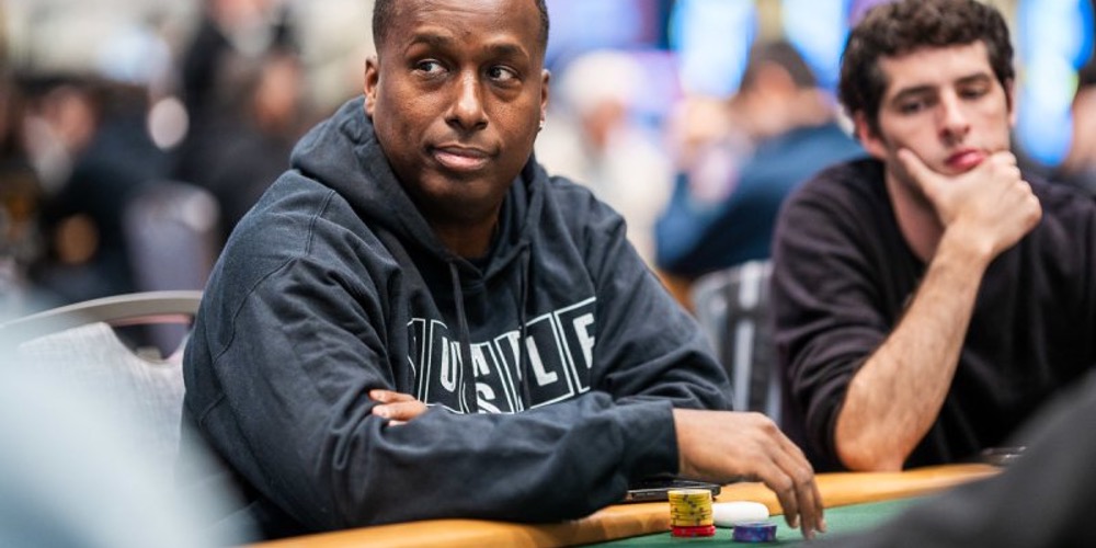 Poker Pro Maurice Hawkins